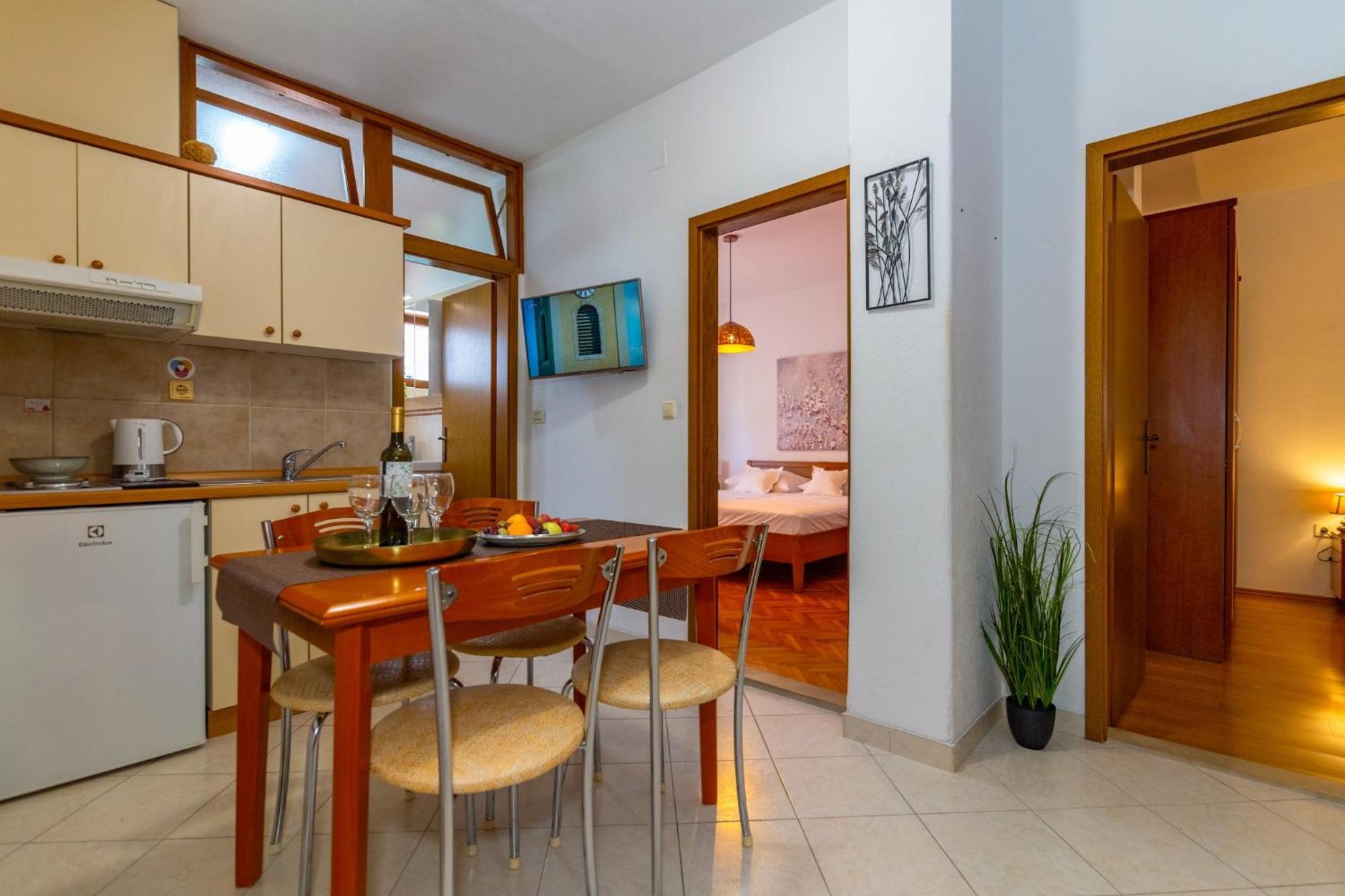 City Center Ana Apartments Makarska Eksteriør bilde